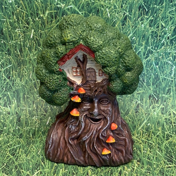 Fairy Garden Green Man Forest Figurine with Mushrooms - Picture 2 of 12